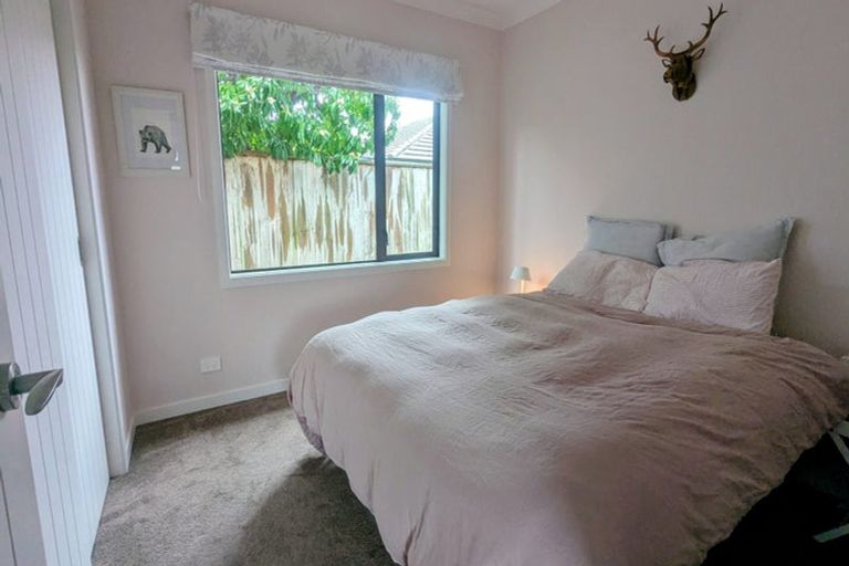 Photo of property in 61a Avondale Road, Taradale, Napier, 4112
