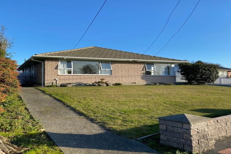 Photo of property in 31 Staveley Street, Avonhead, Christchurch, 8042