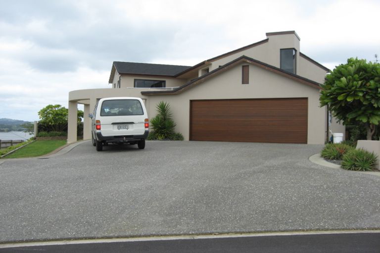 Photo of property in 30 Premila Drive, Pukekohe, 2120