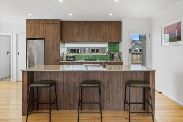 Photo of property in 39 Crane Street, Mount Maunganui, 3116