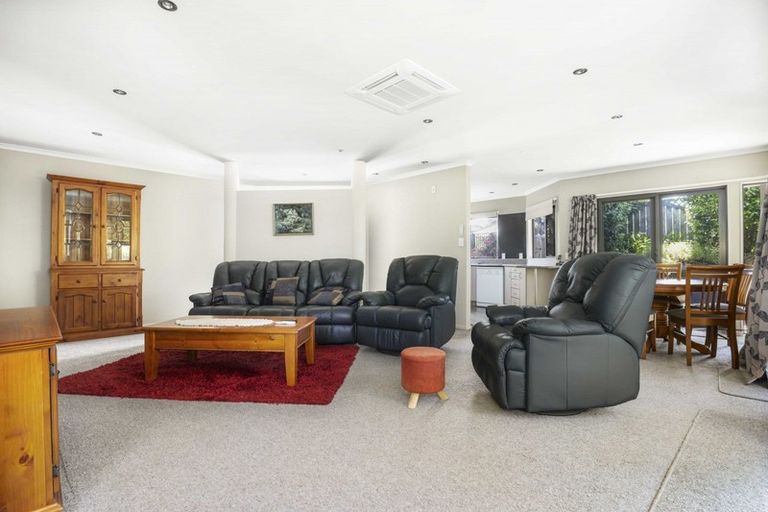 Photo of property in 51 Sunnyhills Avenue, Glenview, Hamilton, 3206