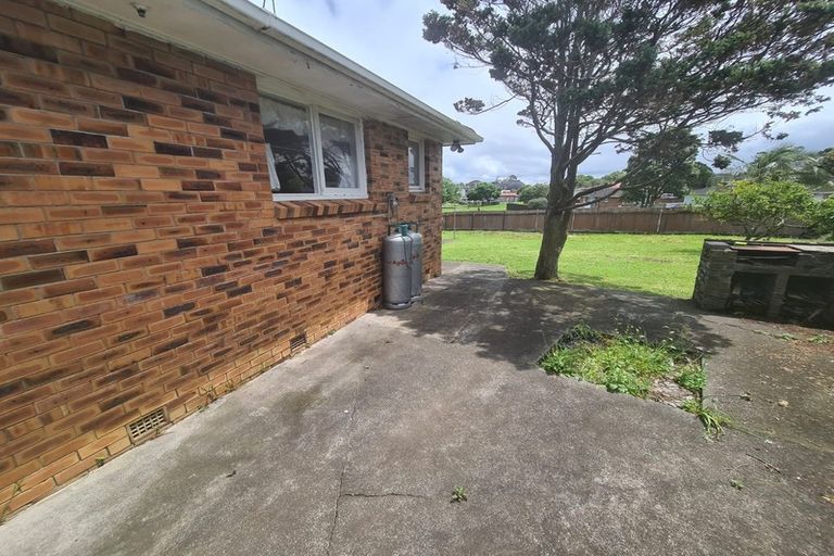 Photo of property in 26 Paine Place, Mangere, Auckland, 2022