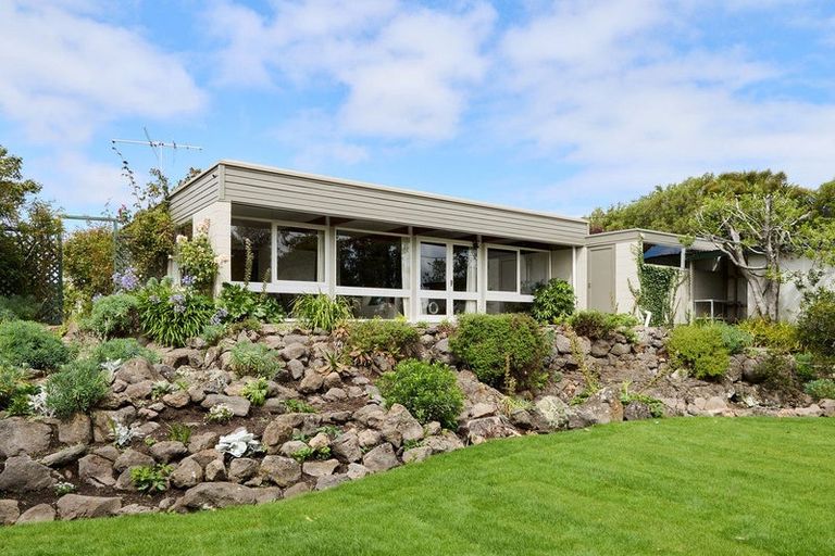 Photo of property in 110 Huntsbury Avenue, Huntsbury, Christchurch, 8022