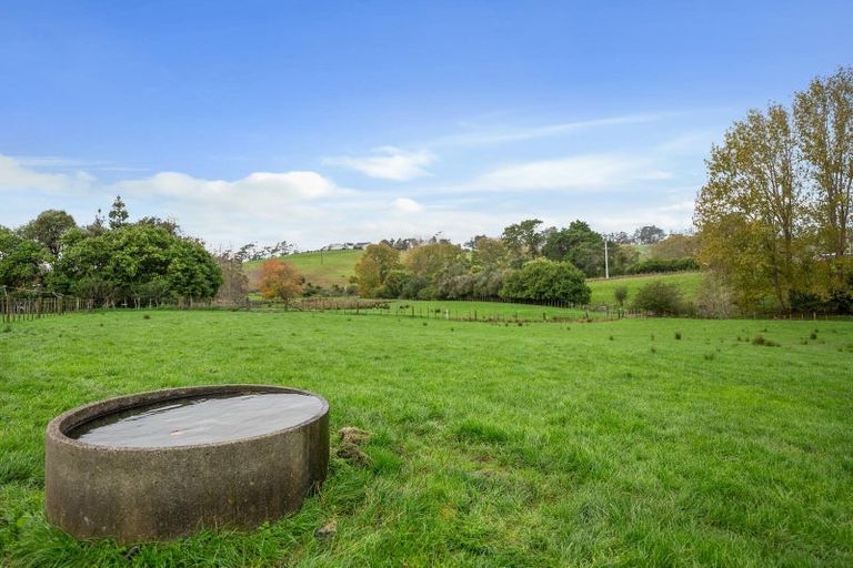 Photo of property in 19 Valley Road, Waitoki, Kaukapakapa, 0871