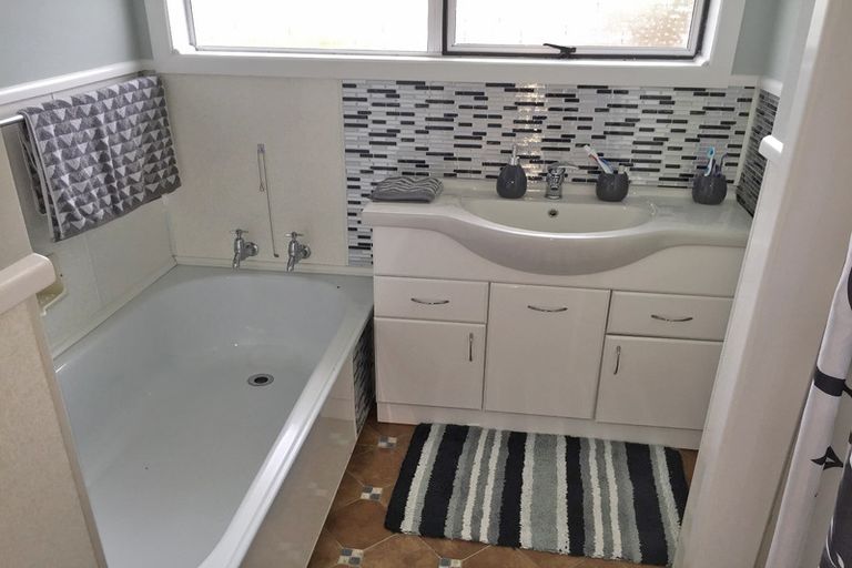 Photo of property in 69 Loomb Place, Te Awamutu, 3800