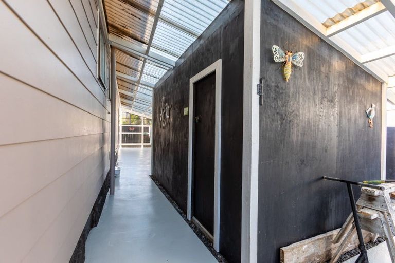 Photo of property in 63 Burgoyne Street, Woodville, 4920