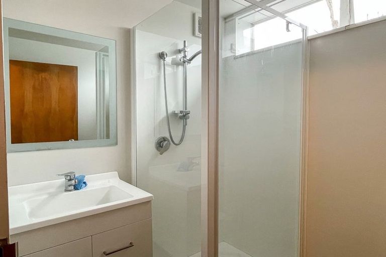 Photo of property in 6- 8 Clyde Road, Upper Riccarton, Christchurch, 8041