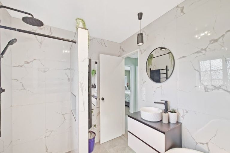 Photo of property in 33 Victoria Street, Foxton, 4814