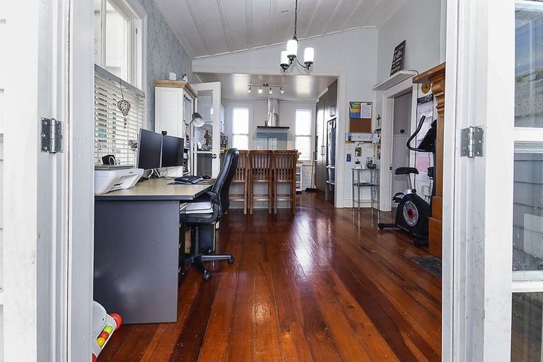 Photo of property in 1/21 Onslow Road, Papakura, 2110