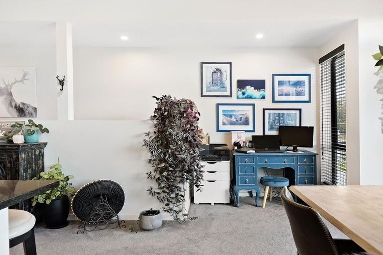 Photo of property in 6 Stamper Lane, Arthurs Point, Queenstown, 9371