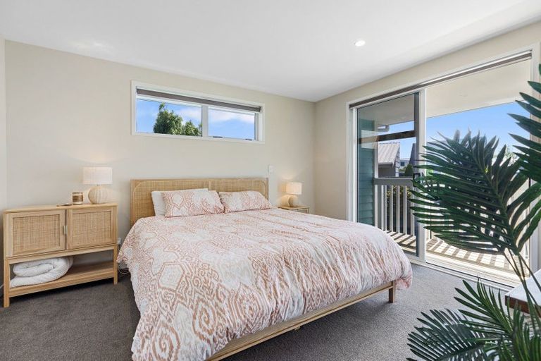 Photo of property in 814b Papamoa Beach Road, Papamoa Beach, Papamoa, 3118