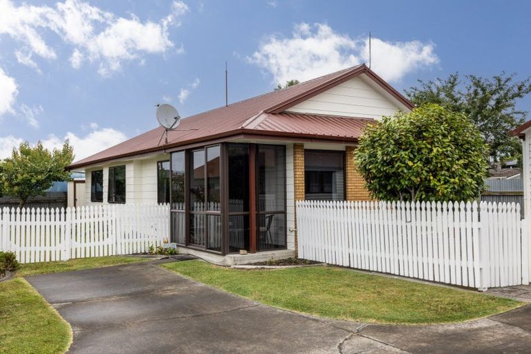 Photo of property in 11b Durham Avenue, Tamatea, Napier, 4112