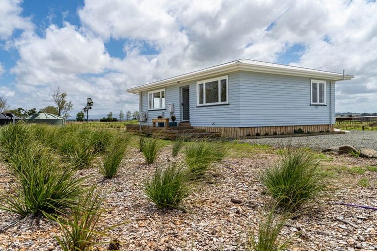Photo of property in 15a Heawa Road, Aratapu, Dargaville, 0371