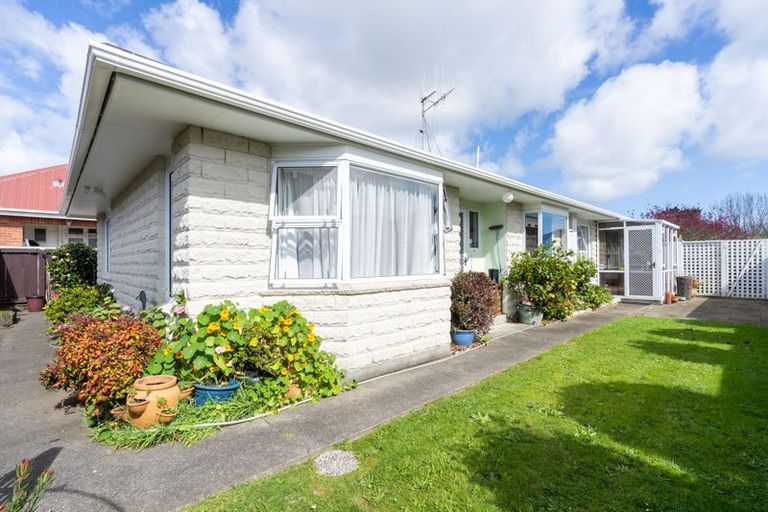 Photo of property in 1 Clark Street, Levin, 5510