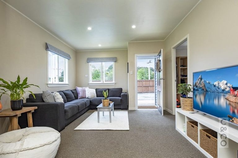 Photo of property in 1082 Old North Road, Waimauku, 0882