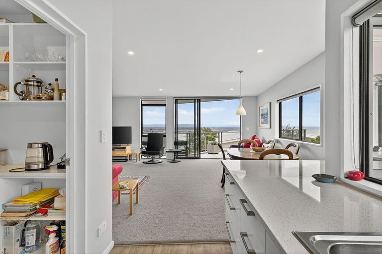 Photo of property in 69a Panorama Road, Clifton, Christchurch, 8081