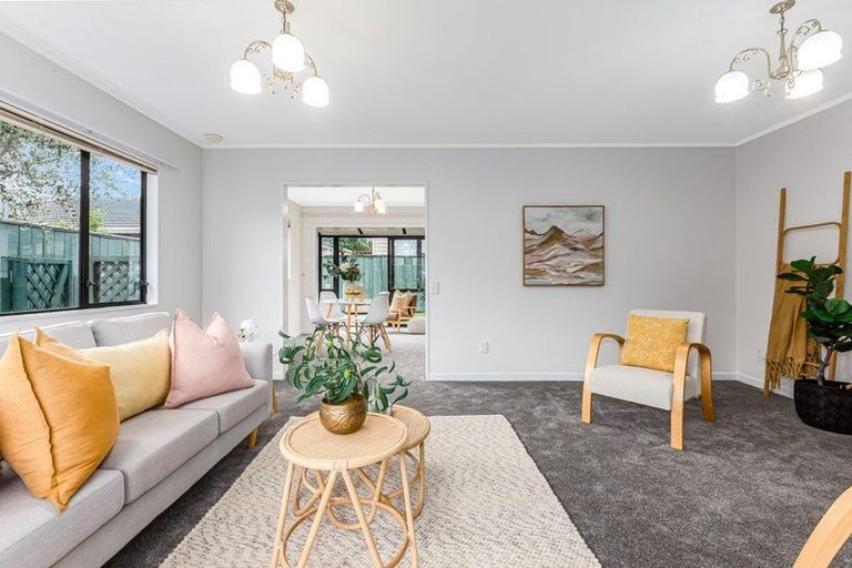 Photo of property in 2/25 Vincent Street, Waterloo, Lower Hutt, 5011