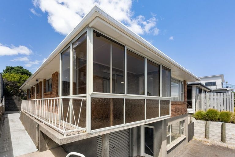 Photo of property in 148 Molesworth Street, New Plymouth, 4312