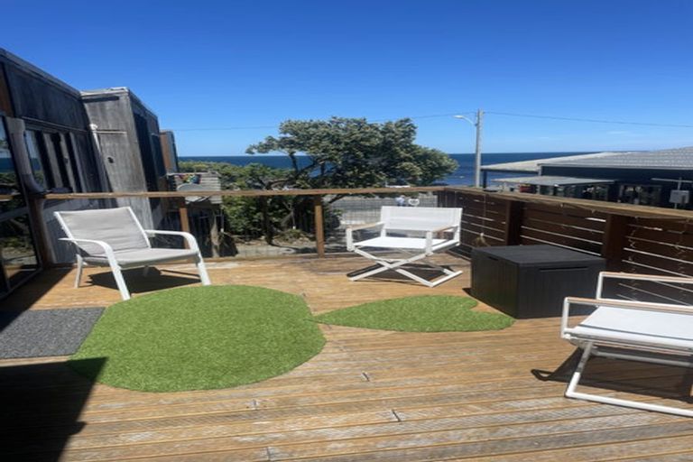 Photo of property in 1/410 The Esplanade, Island Bay, Wellington, 6023