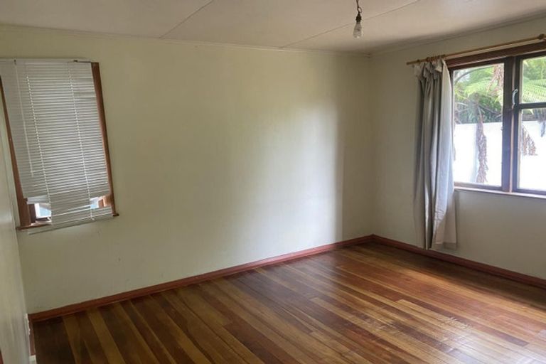 Photo of property in 86 Curtis Street, Northland, Wellington, 6012