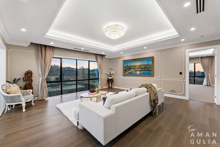 Photo of property in 83 Griggs Road, East Tamaki Heights, Auckland, 2016