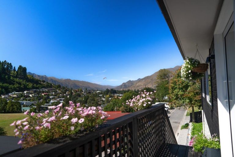 Photo of property in 54 Huff Street, Queenstown, 9300