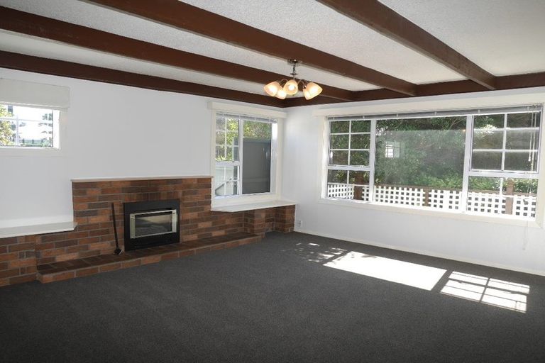 Photo of property in 93 Matatua Road, Raumati Beach, Paraparaumu, 5032