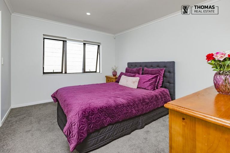 Photo of property in 10a Gainsborough Street, Manurewa, Auckland, 2102