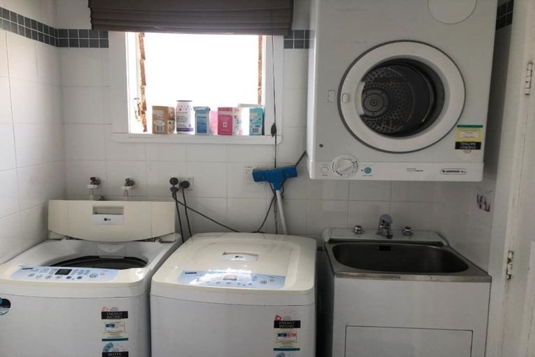 Photo of property in 37 Owen Street, Newtown, Wellington, 6021