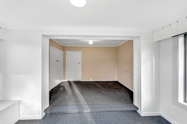 Photo of property in 3 Park Street, Gore, 9710