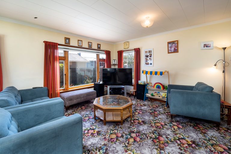 Photo of property in 11 Dundee Place, Spreydon, Christchurch, 8024
