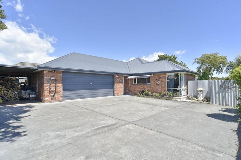 Photo of property in 83 Mackworth Street, Woolston, Christchurch, 8062