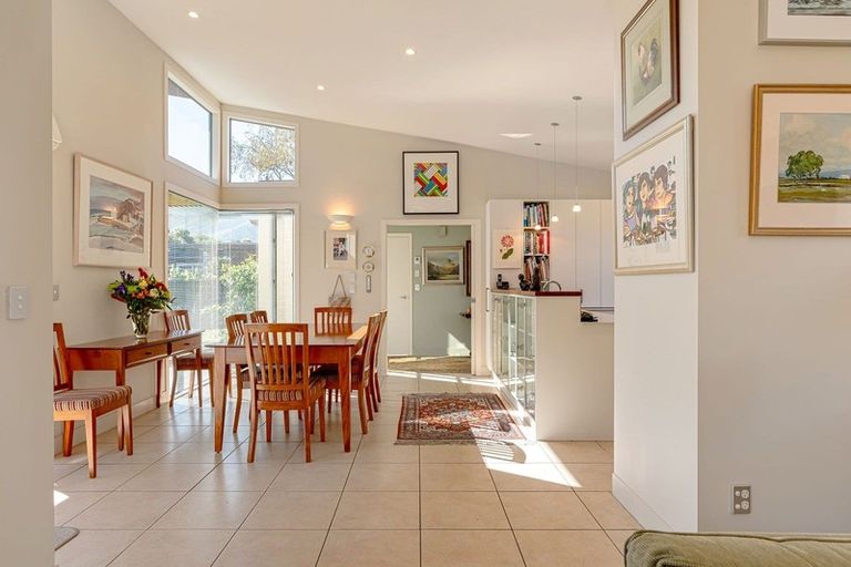 Photo of property in 35 Kohekohe Road, Waikanae, 5036