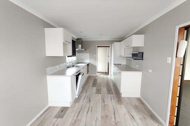 Photo of property in 58 Lewisham Street, Highland Park, Auckland, 2010
