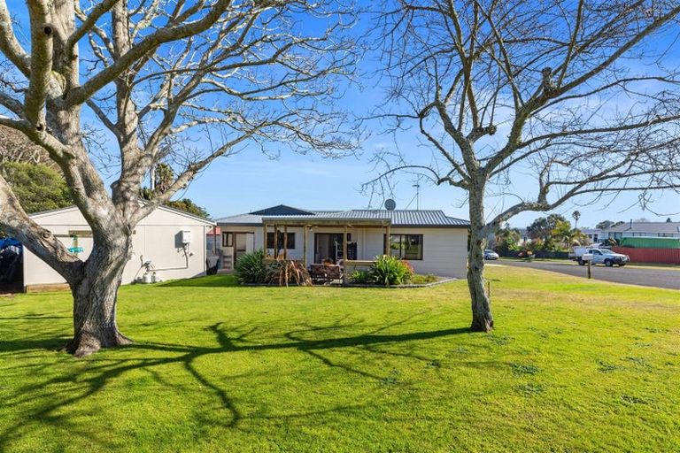 Photo of property in 18 Whenuariri Place, Maketu, 3189
