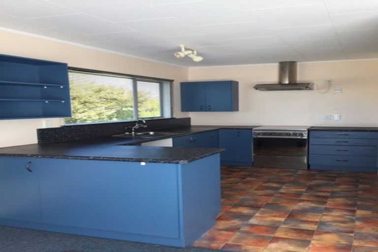 Photo of property in 37 Porritt Place, Waipukurau, 4200