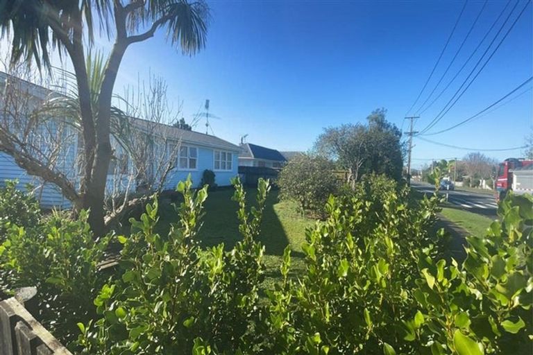 Photo of property in 1/6 Hunua Road, Papakura, 2110