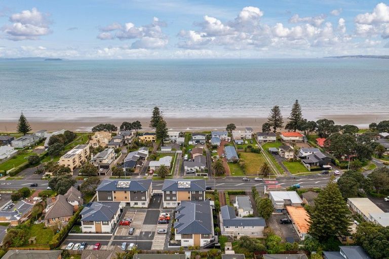 Photo of property in 1/388 Hibiscus Coast Highway, Orewa, 0931