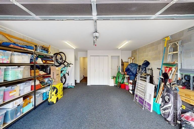 Photo of property in 74u2 Jubilee Road, Khandallah, Wellington, 6035