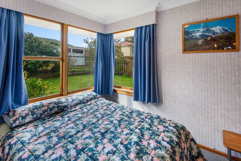 Photo of property in 21 Stuart Street, Holmes Hill, Oamaru, 9401