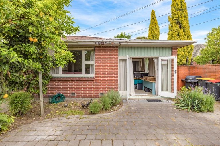 Photo of property in 236 Grahams Road, Burnside, Christchurch, 8053