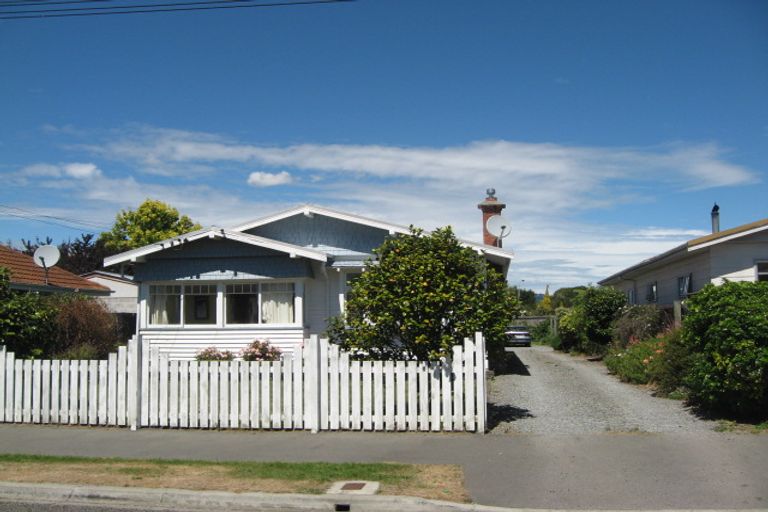Photo of property in 74 Cornwall Street, St Albans, Christchurch, 8014