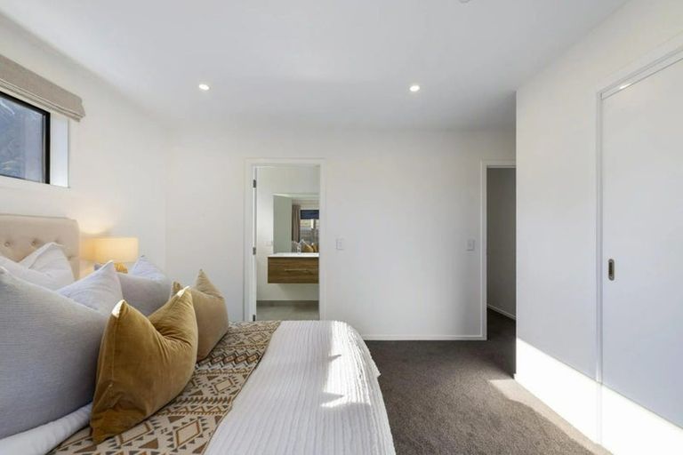 Photo of property in 30 Grain Close, Jacks Point, 9371