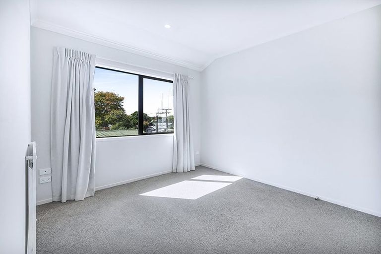 Photo of property in 18u2 Hunter Street, Hamilton Lake, Hamilton, 3204