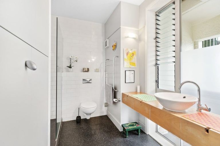 Photo of property in Samoa High Commission, 1f3 Wesley Road, Kelburn, Wellington, 6012