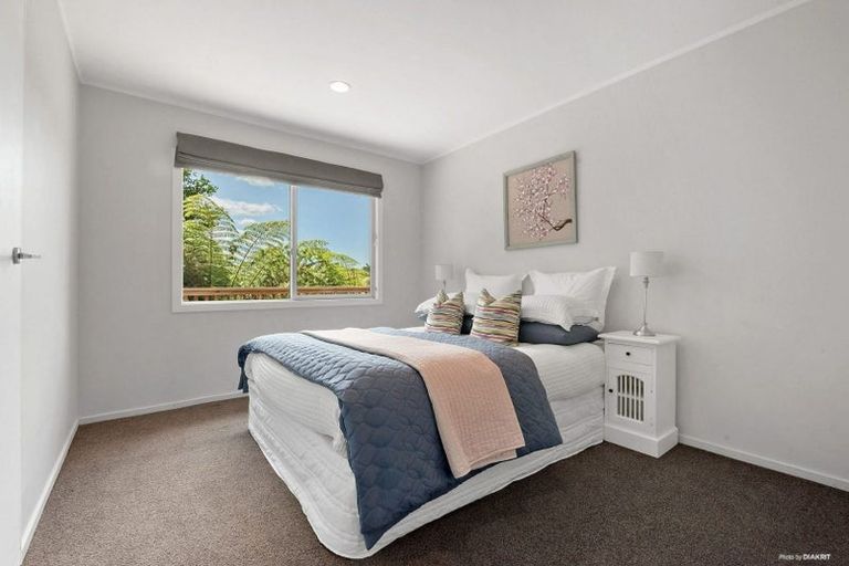 Photo of property in 2/31 Rangatira Road, Birkdale, Auckland, 0626