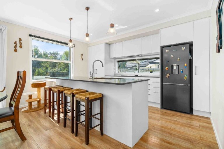 Photo of property in 9 Tanner Place, Te Kamo, Whangarei, 0112