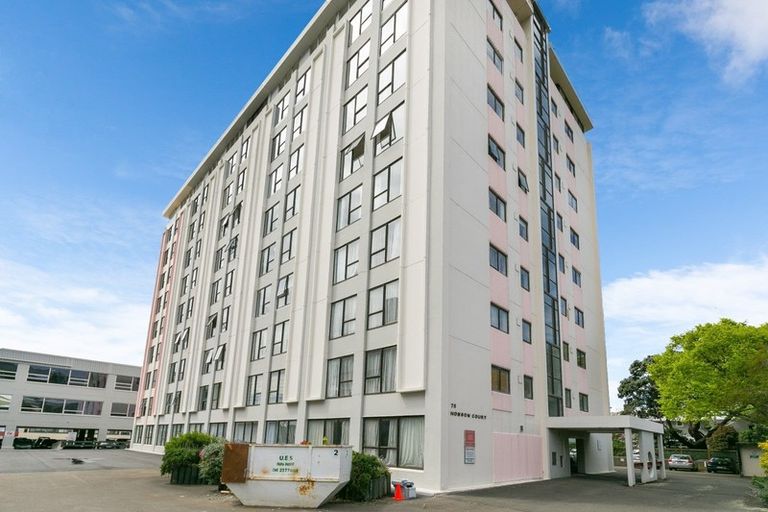 Photo of property in Hobson Court Flats, 66/70u Hobson Street, Thorndon, Wellington, 6011