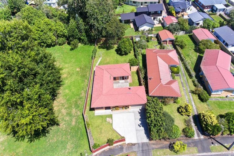 Photo of property in 16 Beverley Crescent, Hillcrest, Hamilton, 3216