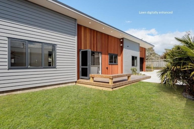 Photo of property in 17 Margaret Road, Bellevue, Tauranga, 3110